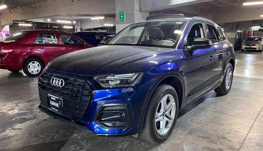 Audi • Q5