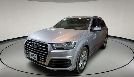 Audi • Q7