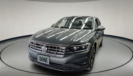 Volkswagen • Jetta