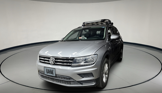Volkswagen • Tiguan