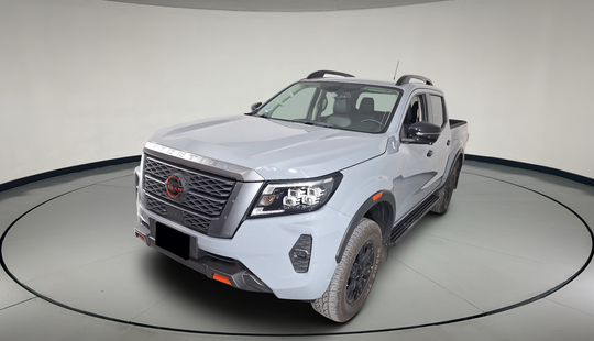 Nissan • Frontier