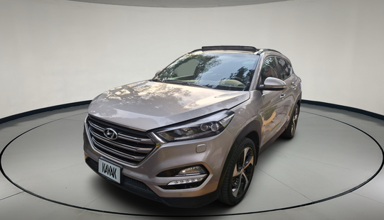 Hyundai • Tucson