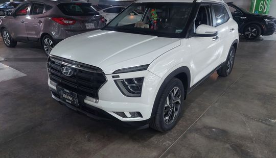 2021 • 90,000 km • Automático