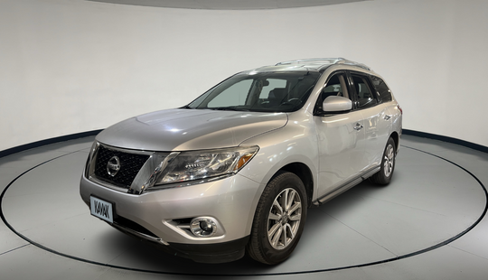 Nissan • Pathfinder