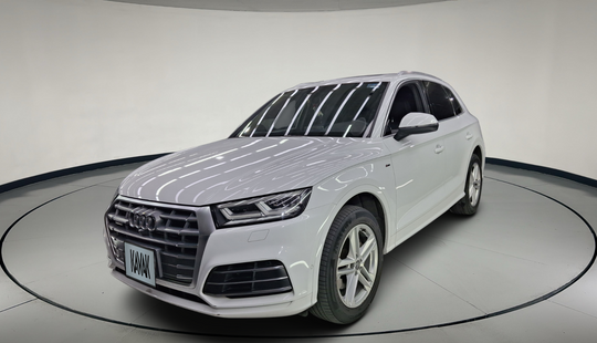 Audi • Q5