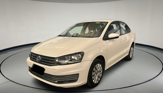 Volkswagen • Vento