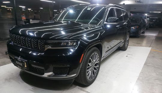 Jeep • Grand Cherokee