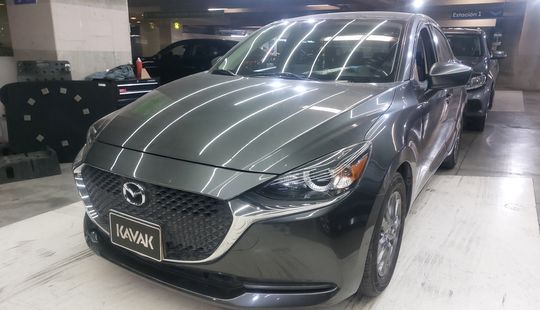 Mazda • Mazda 2