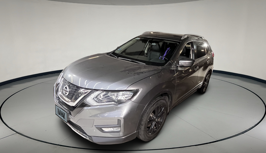 Nissan • X-Trail