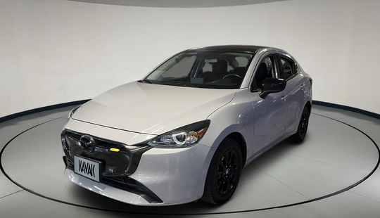 Mazda • Mazda 2
