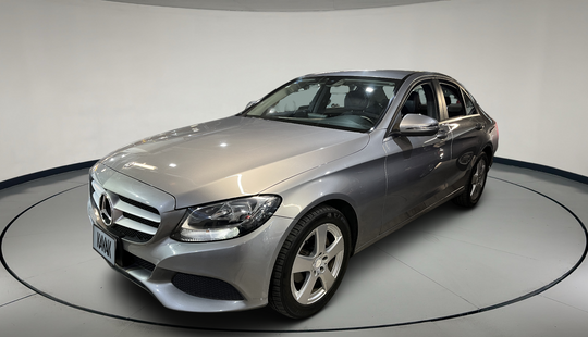 Mercedes Benz • Clase C