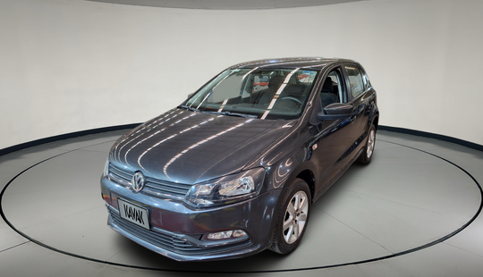 Volkswagen • Polo