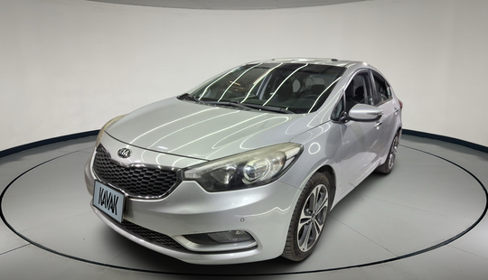 2016 • 84,000 km • Automático