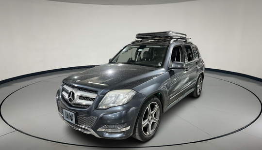 2014 • 83,800 km • Automático