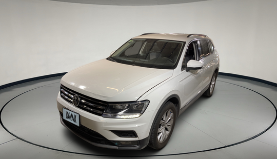 Volkswagen • Tiguan
