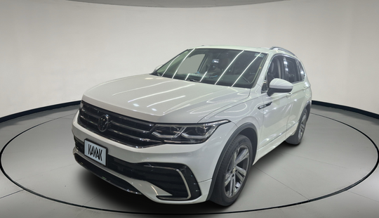 Volkswagen • Tiguan