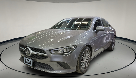 Mercedes Benz • Clase CLA