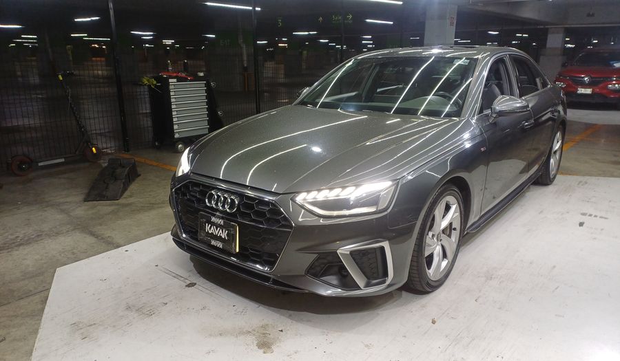 Audi A4 2.0 MHEV 45 TFSI S LINE DCT 4WD Sedan 2021