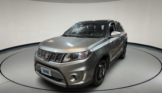 Suzuki • Vitara