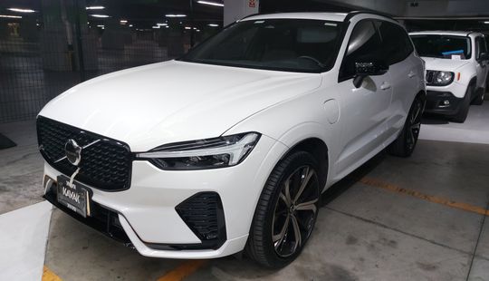 Volvo • XC60