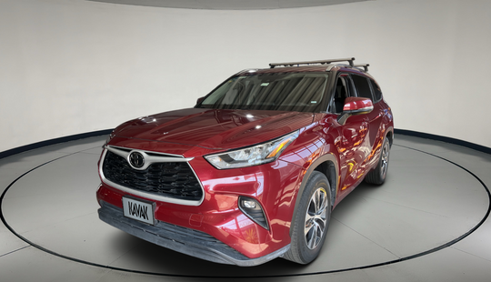 Toyota • Highlander