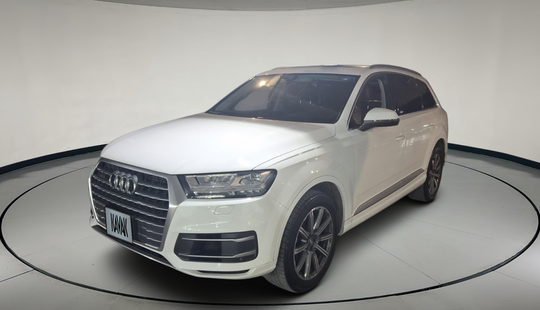 Audi • Q7