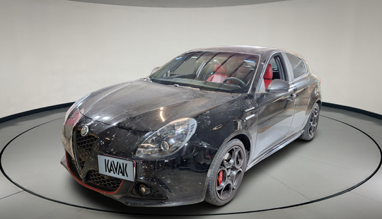 Alfa Romeo • Giulietta