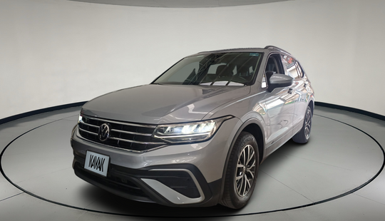 Volkswagen • Tiguan