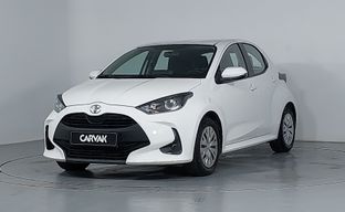 Toyota • Yaris