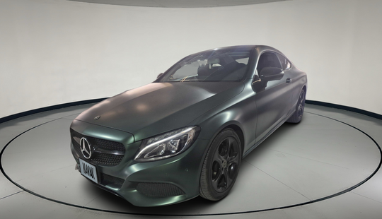 Mercedes Benz • Clase C