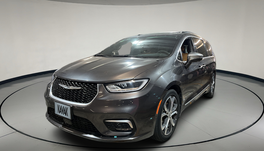 Chrysler • Pacifica