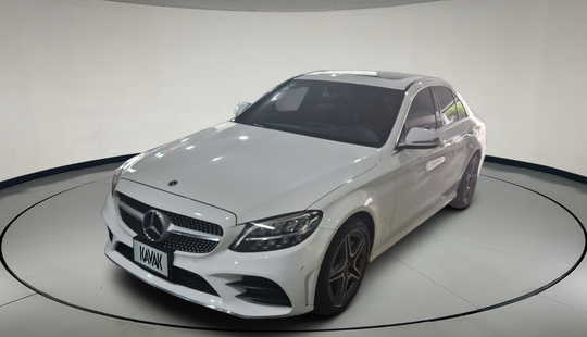 Mercedes Benz • Clase C
