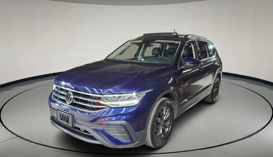 Volkswagen • Tiguan