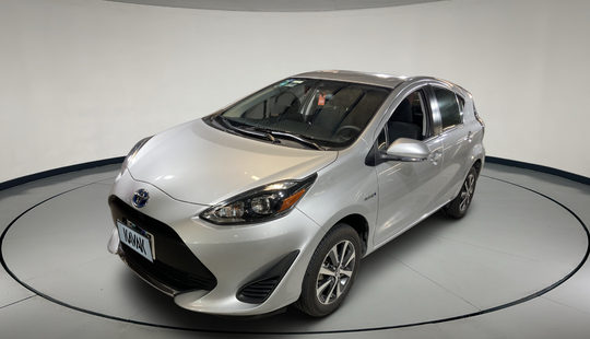 Toyota • Prius C