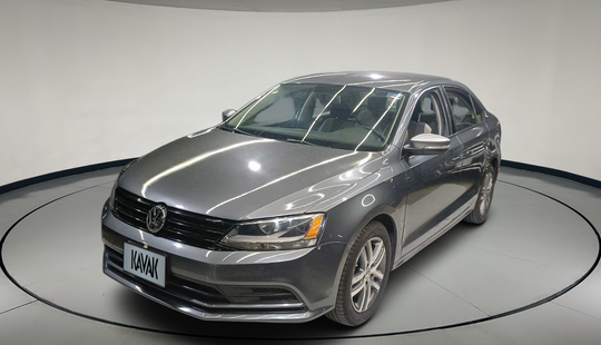 Volkswagen • Jetta