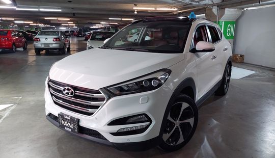 Hyundai • Tucson