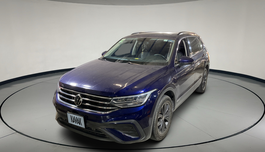 Volkswagen • Tiguan