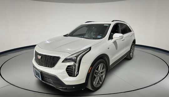 Cadillac • XT4