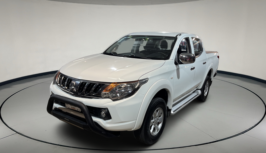 Mitsubishi • L200
