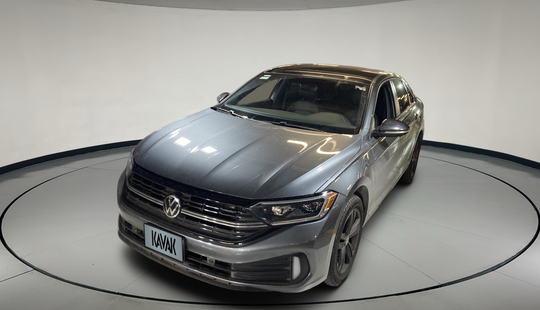 Volkswagen • Jetta