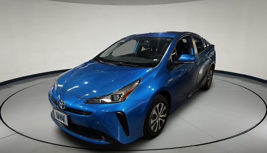 Toyota • Prius