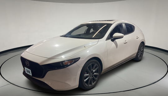 Mazda • Mazda 3