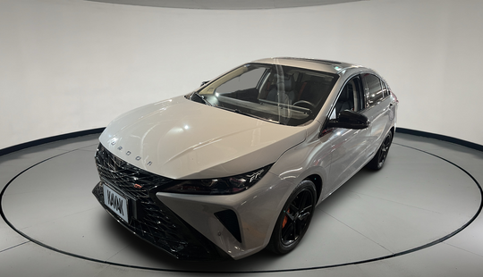 Omoda • O5