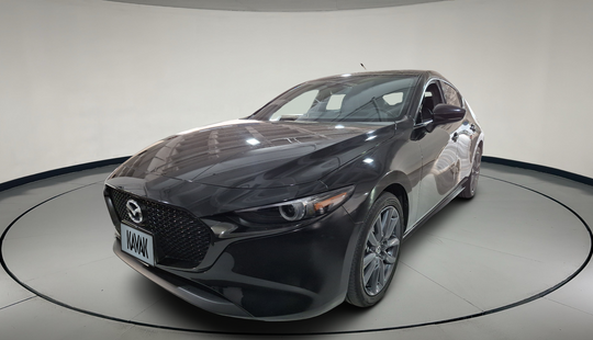 Mazda • Mazda 3