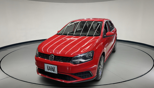 Volkswagen • Vento