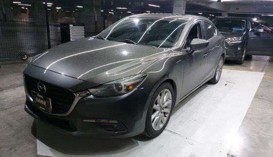Mazda • Mazda 3