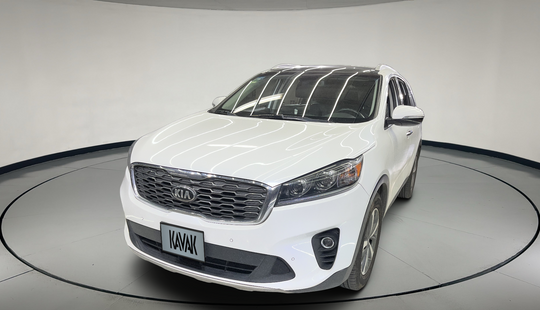 Kia • Sorento