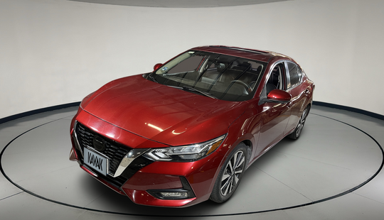 Nissan • Sentra