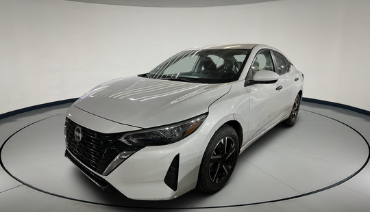 Nissan • Sentra