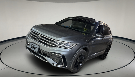 Volkswagen • Tiguan
